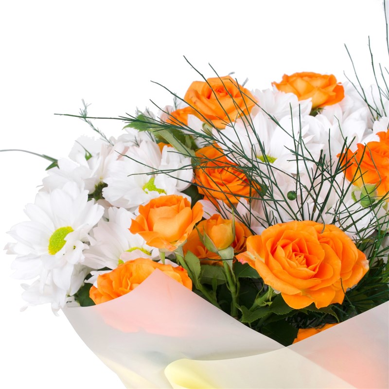 Daisy and Orange Rose Bouquet Salacak Orange